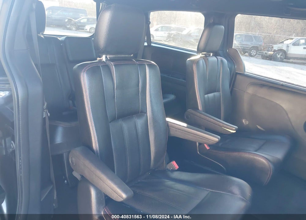 2018 DODGE GRAND CARAVAN GT VIN: 2C4RDGEG5JR221773