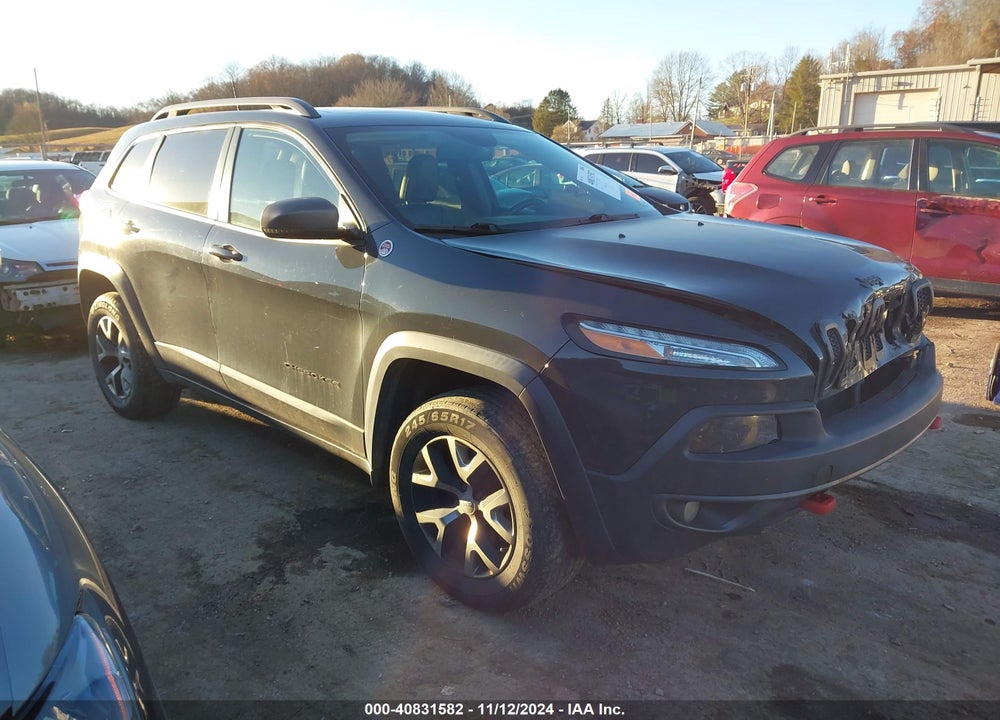2018 JEEP CHEROKEE TRAILHAWK 4X4 VIN: 1C4PJMBX4JD571174
