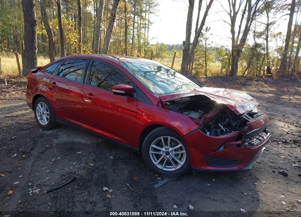 2015 FORD FOCUS SE VIN: 1FADP3F29FL209452