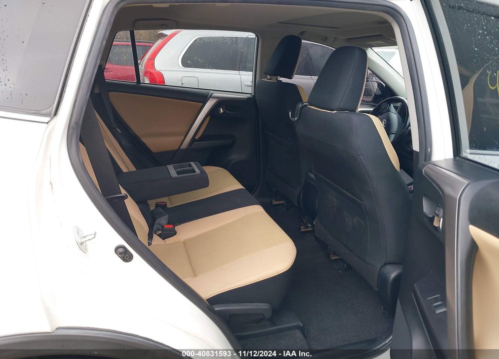 2017 TOYOTA RAV4 XLE VIN: JTMWFREV9HJ112027
