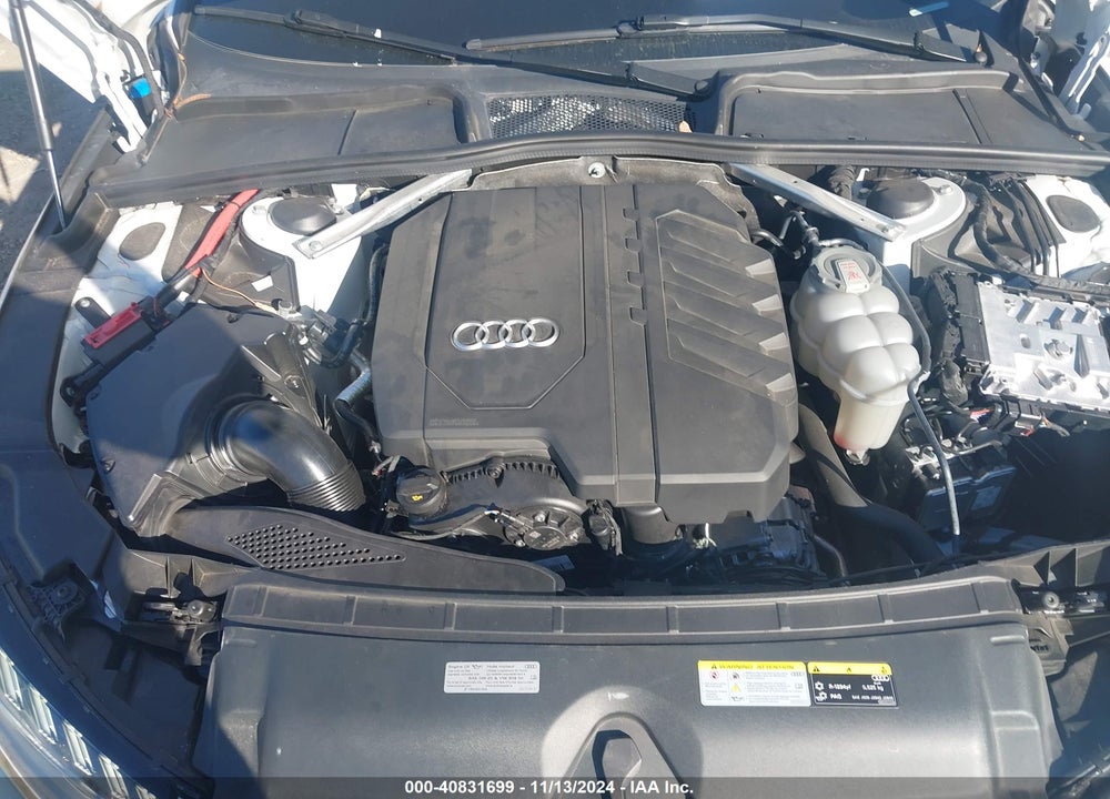 2022 AUDI A4 VIN: WAUEAAF42NN014492