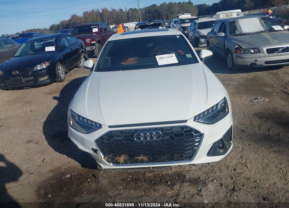 2022 AUDI A4 VIN: WAUEAAF42NN014492