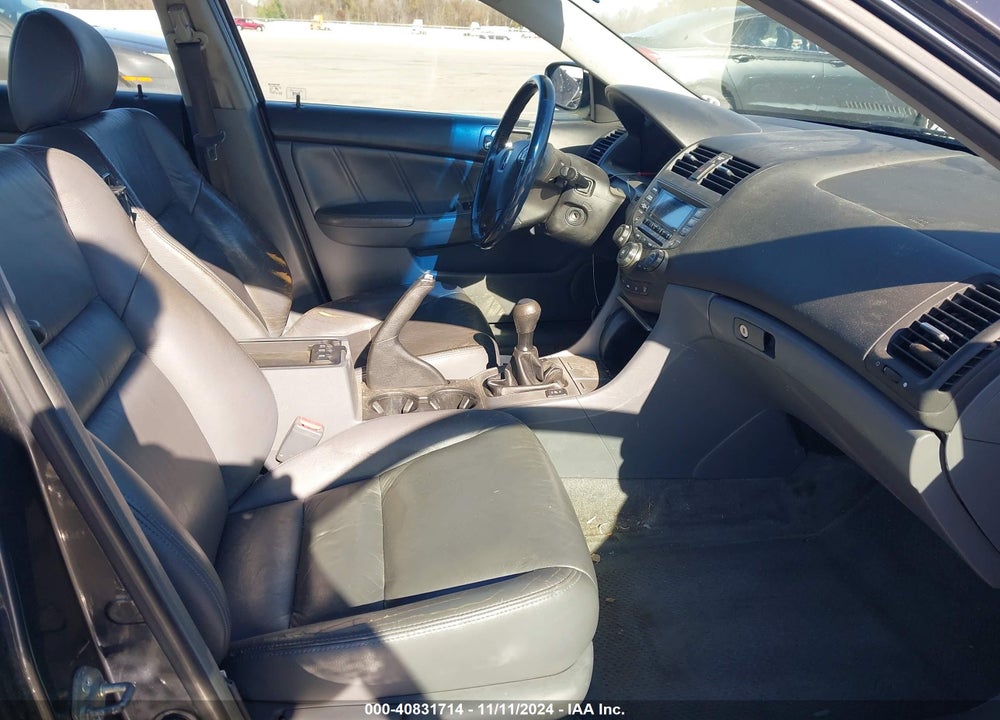 2005 HONDA ACCORD 2.4 EX VIN: 1HGCM55865A065824