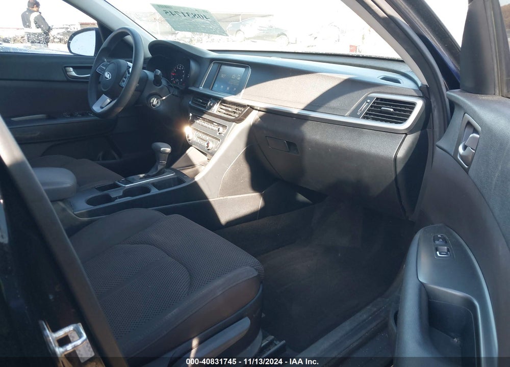 2020 KIA OPTIMA LX VIN: 5XXGT4L31LG404205