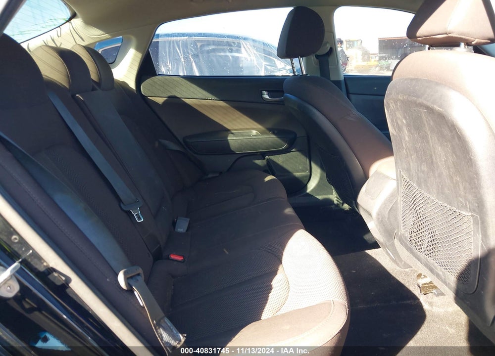 2020 KIA OPTIMA LX VIN: 5XXGT4L31LG404205