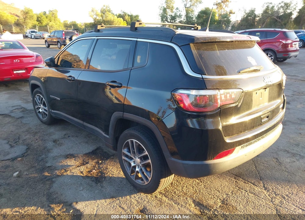 2019 JEEP COMPASS SUN AND WHEEL FWD VIN: 3C4NJCBB5KT743939