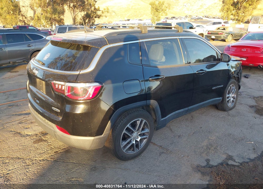 2019 JEEP COMPASS SUN AND WHEEL FWD VIN: 3C4NJCBB5KT743939