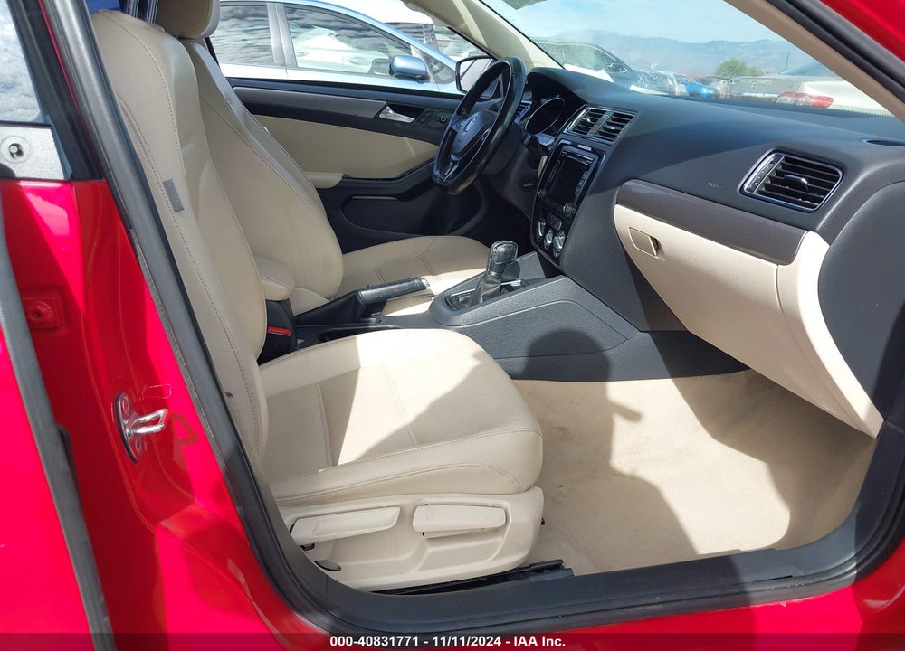 2015 VOLKSWAGEN JETTA 2.0L TDI SE VIN: 3VWLA7AJ8FM291523
