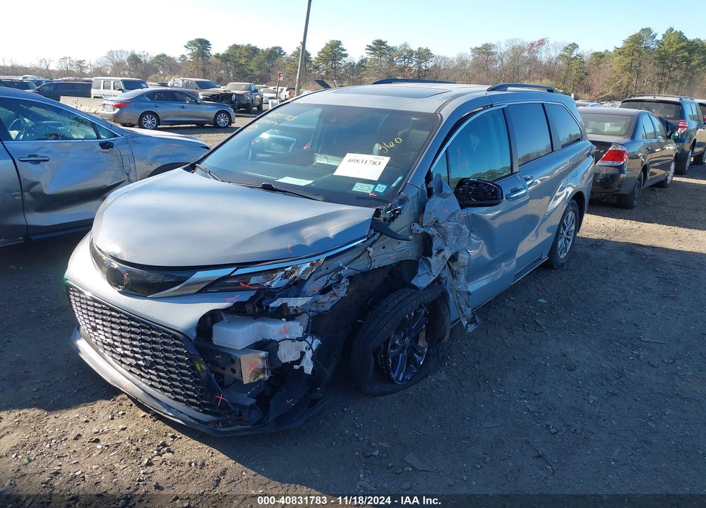 2024 TOYOTA SIENNA XSE VIN: 5TDDSKFC1RS127715
