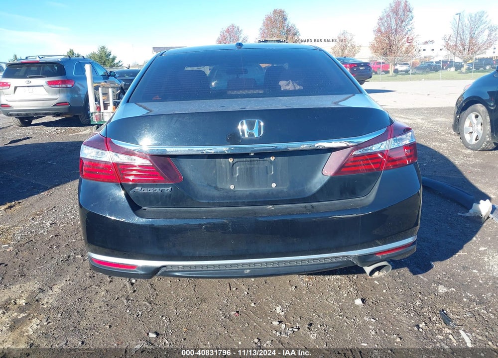 2017 HONDA ACCORD EX VIN: 1HGCR2F72HA123504