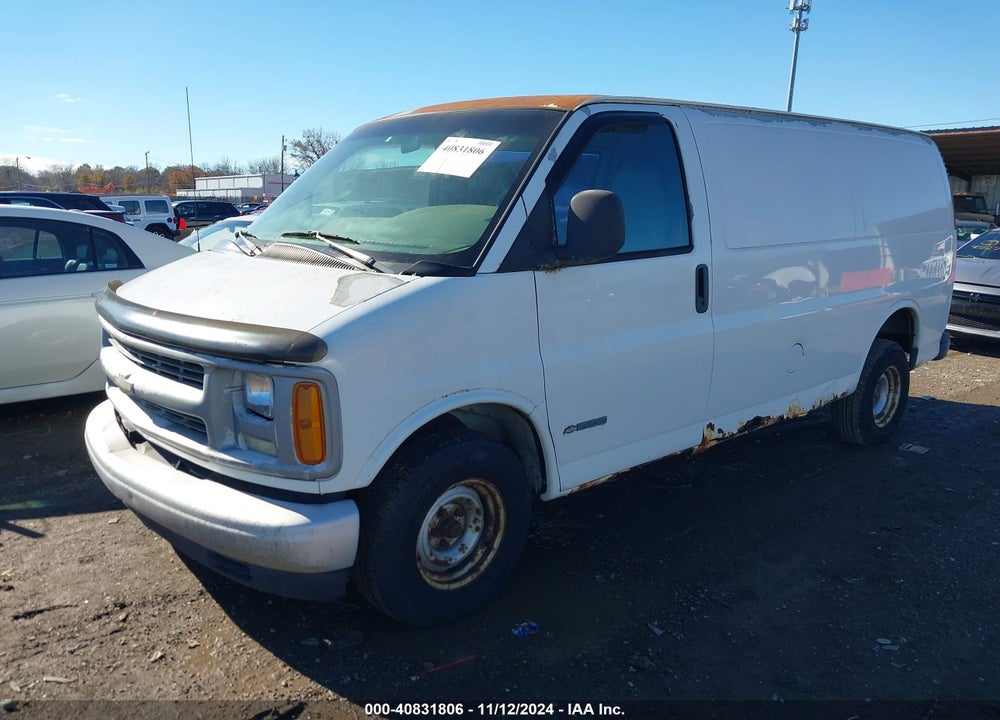 2000 CHEVROLET EXPRESS VIN: 1GCFG15R4Y1271071