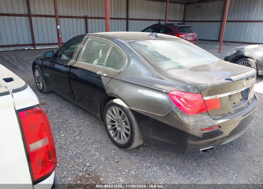 2011 BMW 740I VIN: WBAKA4C55BC612701
