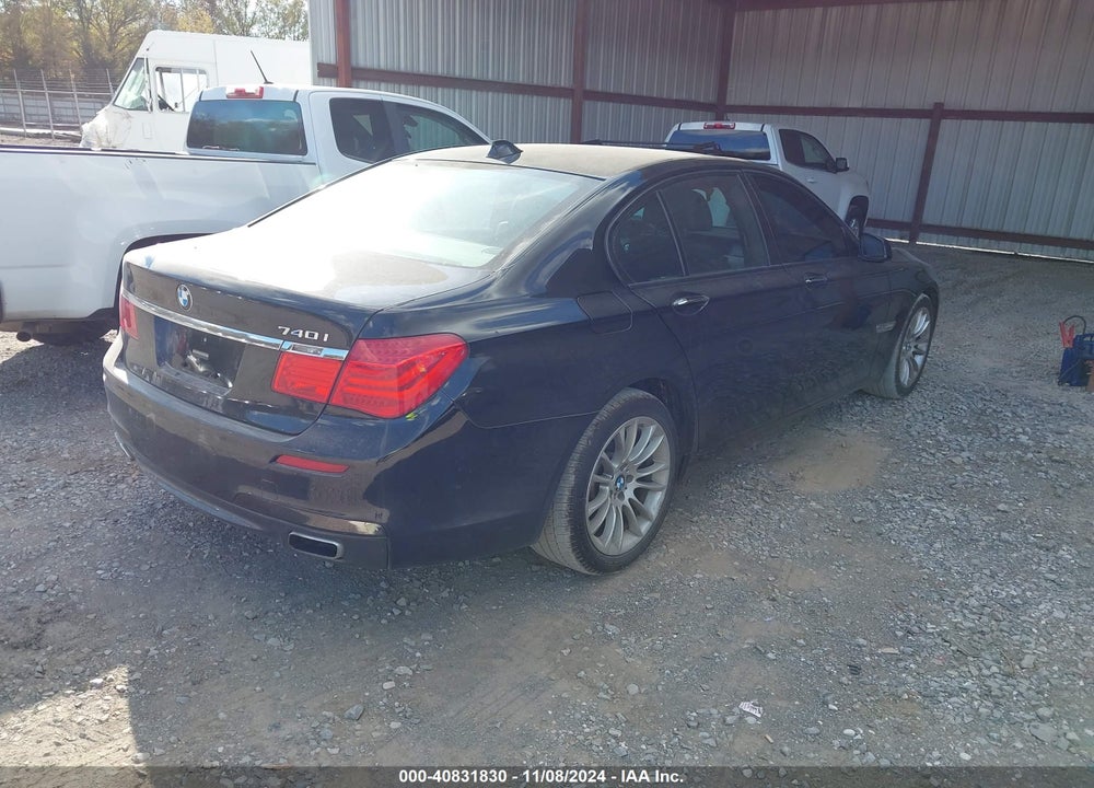 2011 BMW 740I VIN: WBAKA4C55BC612701