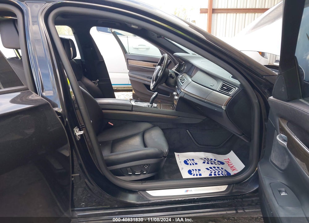 2011 BMW 740I VIN: WBAKA4C55BC612701