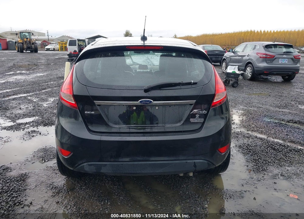 2011 FORD FIESTA SES VIN: 3FADP4FJ7BM167790