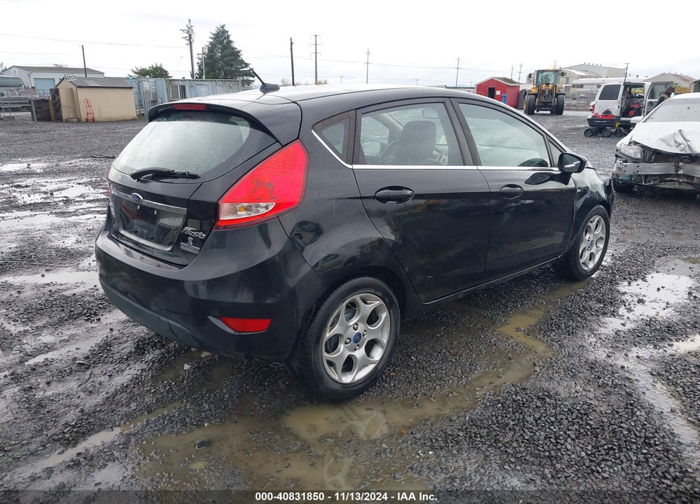 2011 FORD FIESTA SES VIN: 3FADP4FJ7BM167790