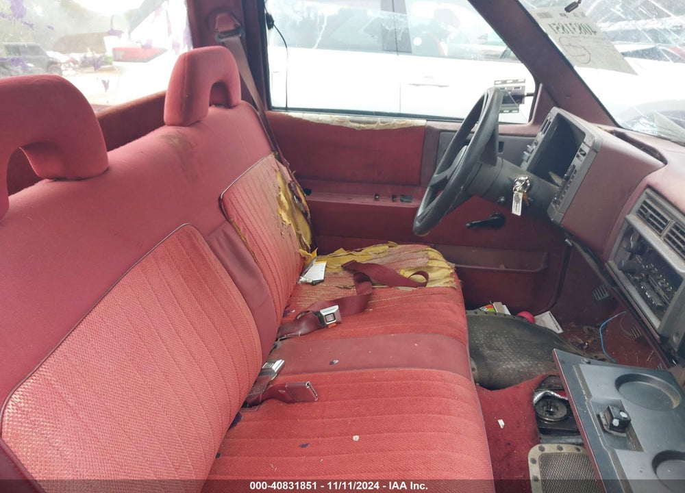 1992 CHEVROLET S TRUCK S10 VIN: 1GCCS14R8N2153288