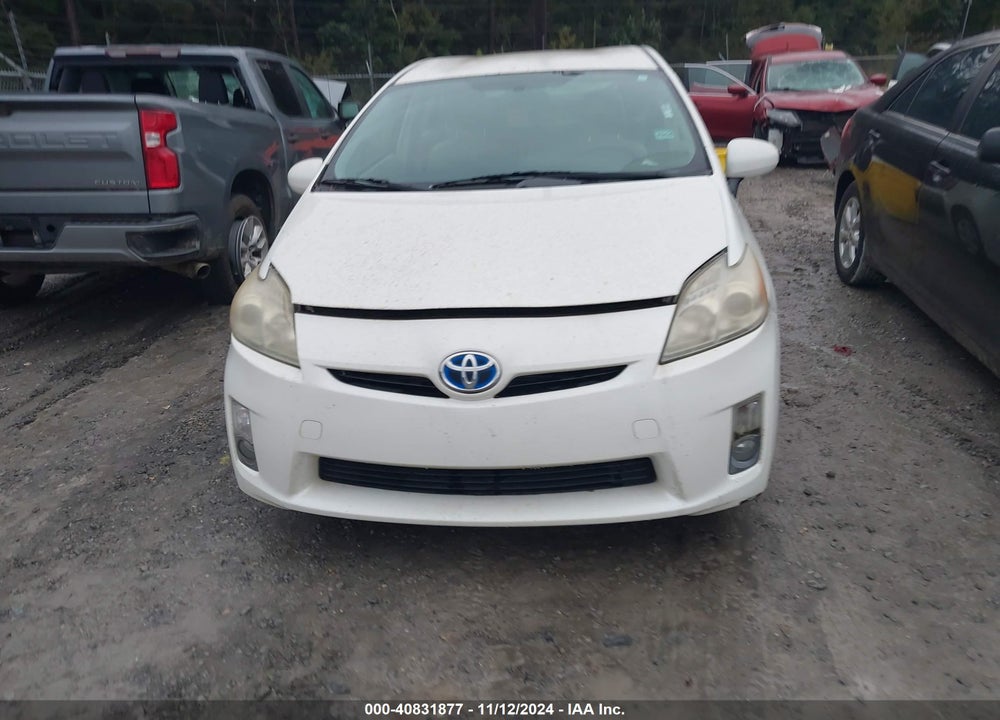 2011 TOYOTA PRIUS TWO VIN: JTDKN3DU6B5366298