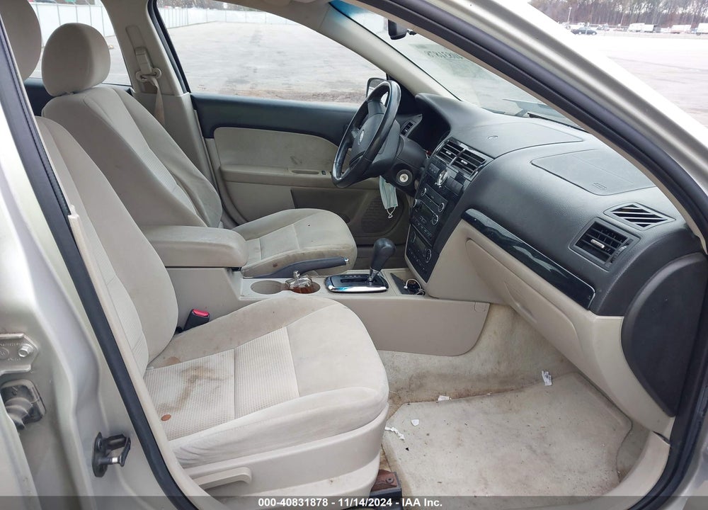 2008 FORD FUSION VIN: 3FAHP08128R220527