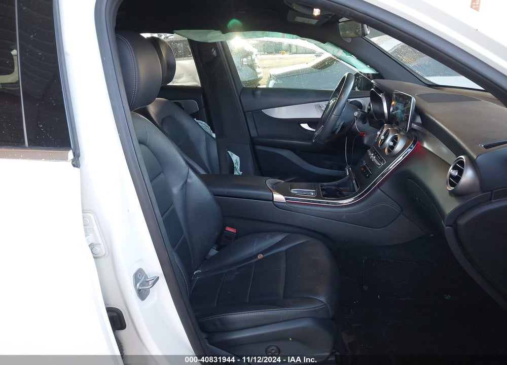 2020 MERCEDES-BENZ GLC 300 VIN: WDC0G8DB2LF697897