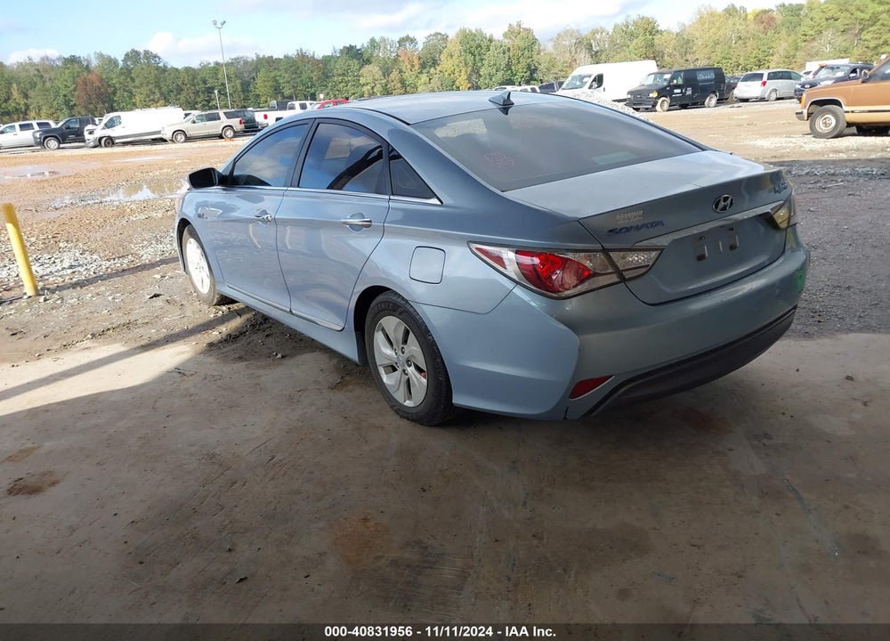 2014 HYUNDAI SONATA HYBRID VIN: KMHEC4A45EA116930