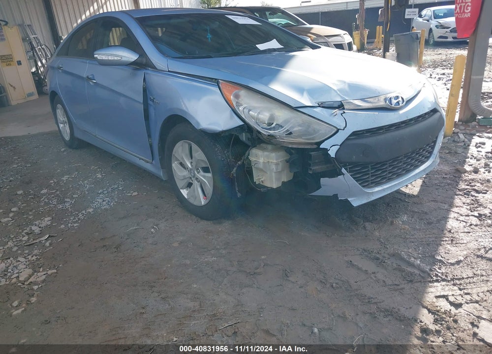 2014 HYUNDAI SONATA HYBRID VIN: KMHEC4A45EA116930