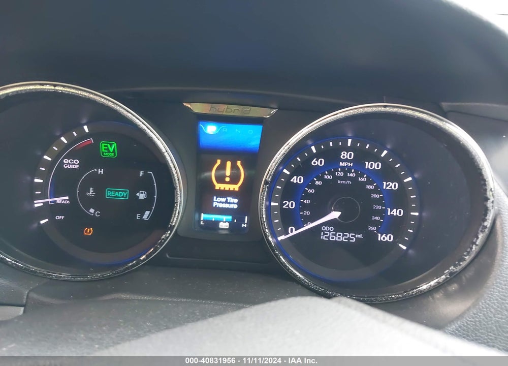 2014 HYUNDAI SONATA HYBRID VIN: KMHEC4A45EA116930