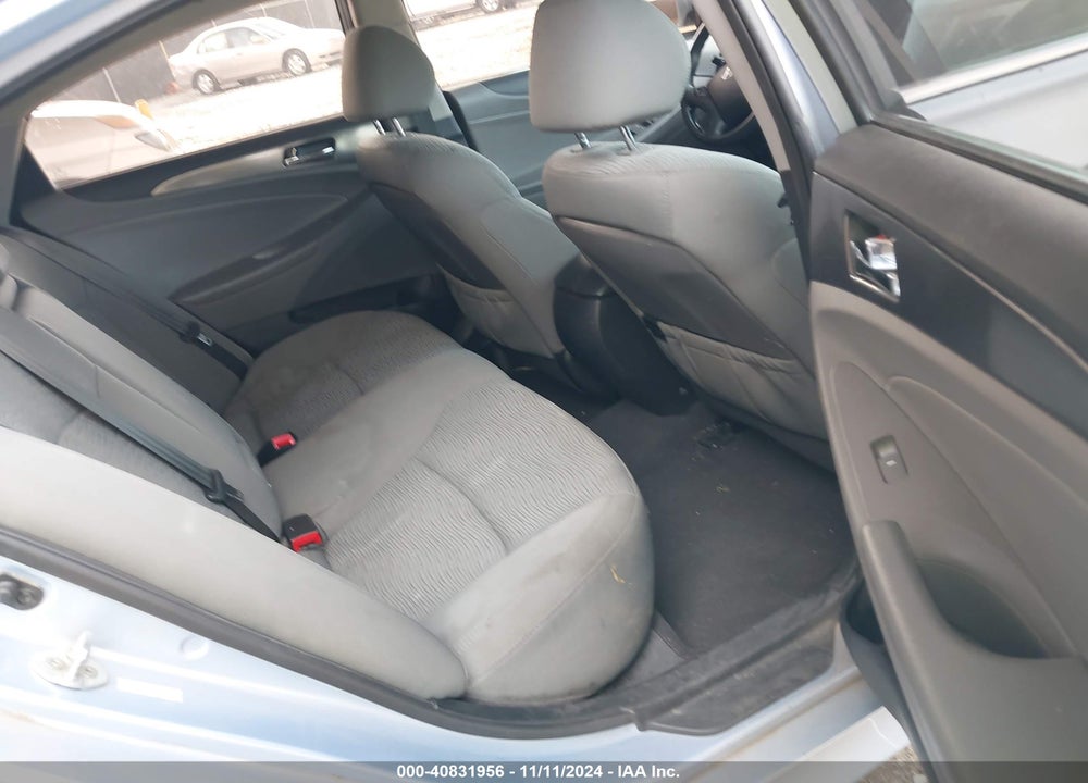 2014 HYUNDAI SONATA HYBRID VIN: KMHEC4A45EA116930