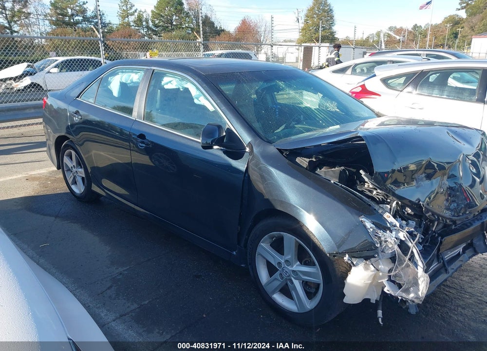 2013 TOYOTA CAMRY SE VIN: 4T1BF1FKXDU723581