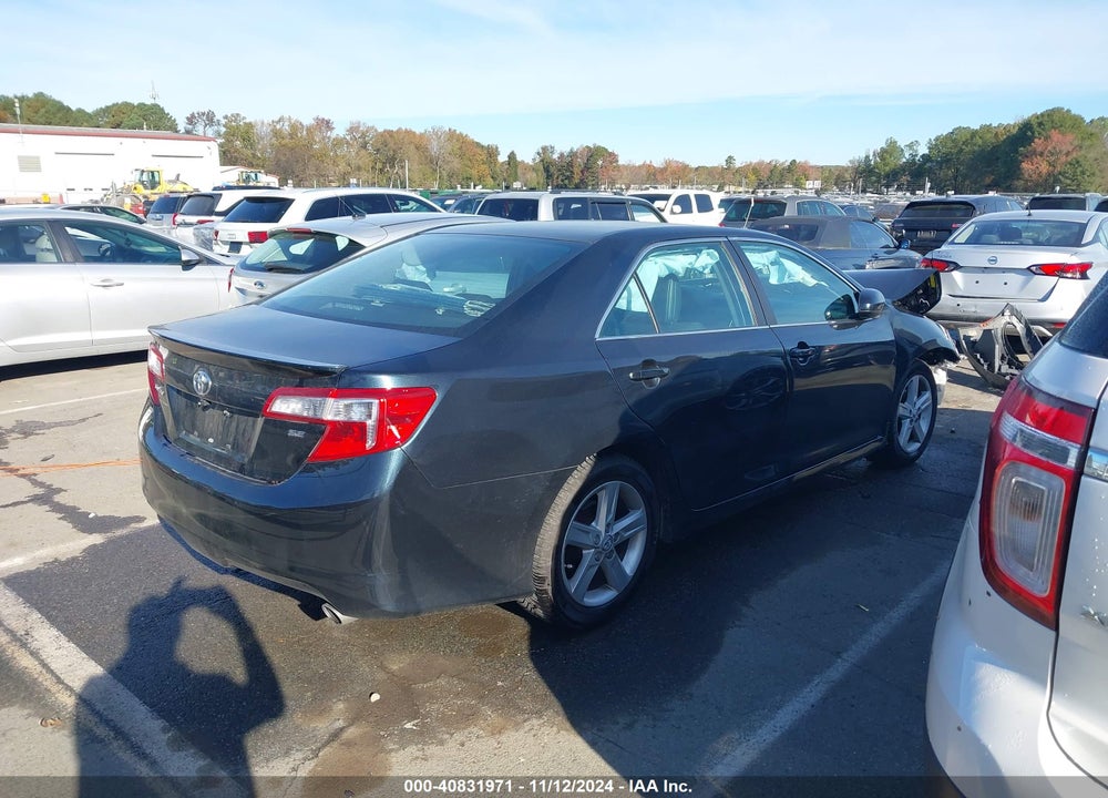 2013 TOYOTA CAMRY SE VIN: 4T1BF1FKXDU723581