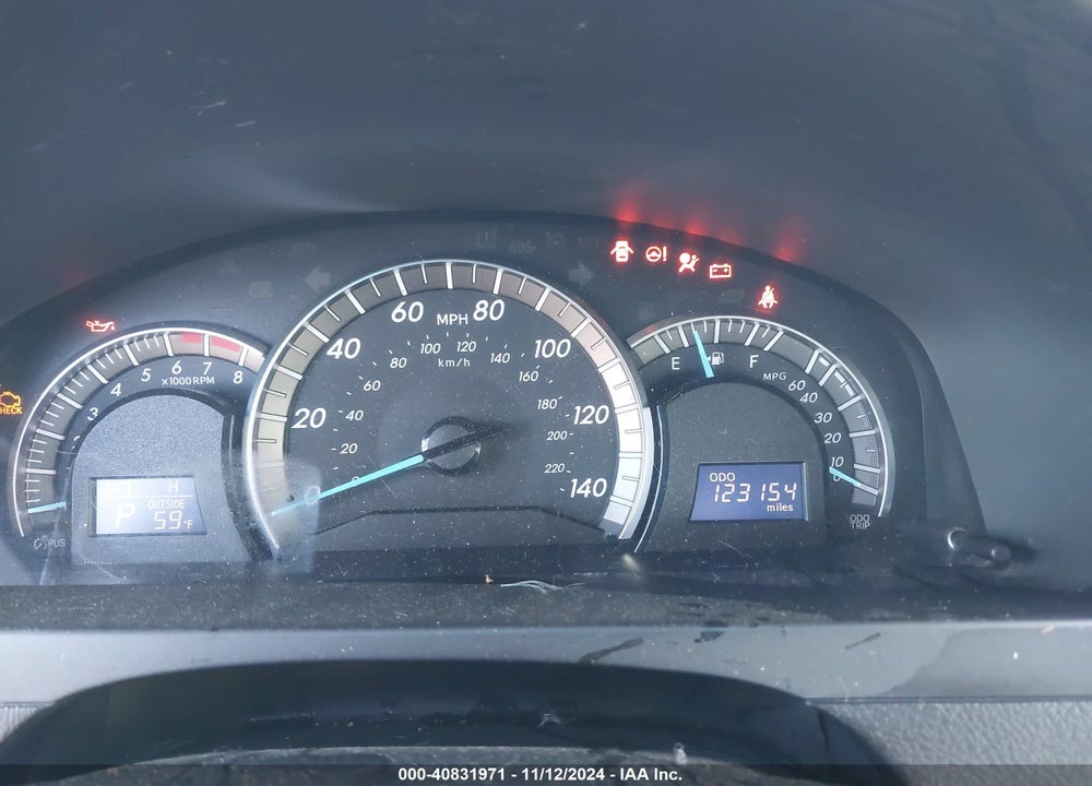 2013 TOYOTA CAMRY SE VIN: 4T1BF1FKXDU723581