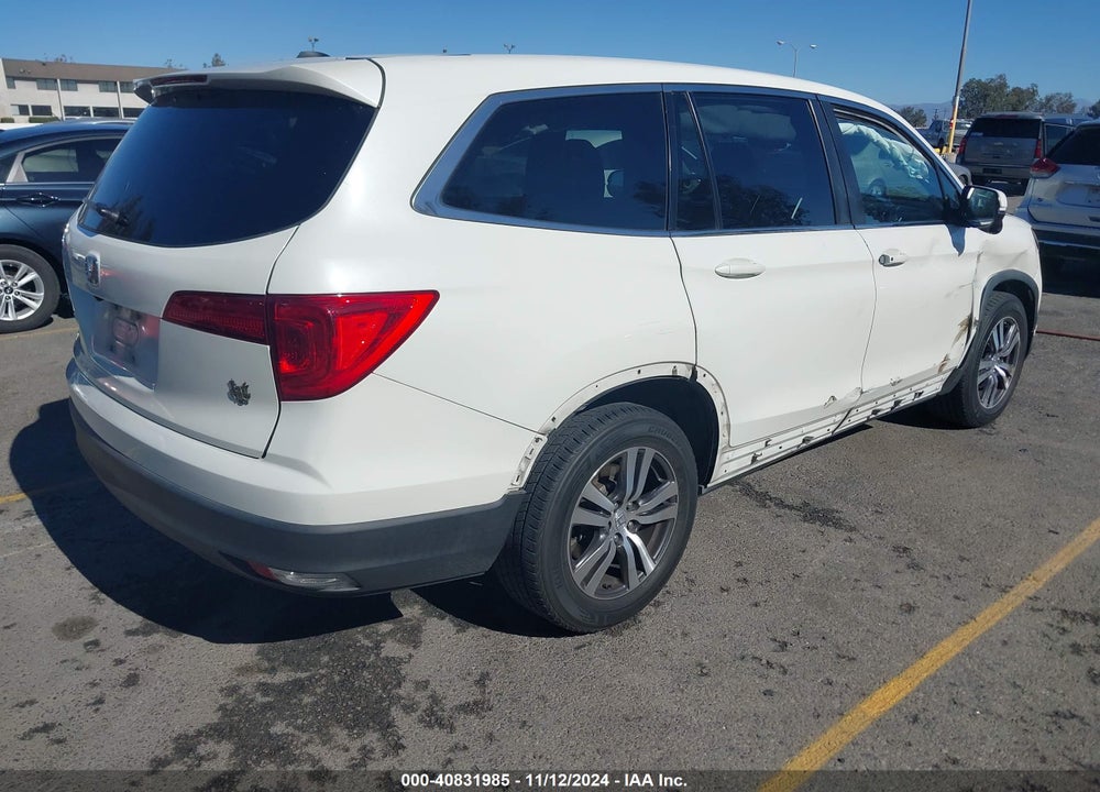 2018 HONDA PILOT EX-L VIN: 5FNYF5H51JB033235