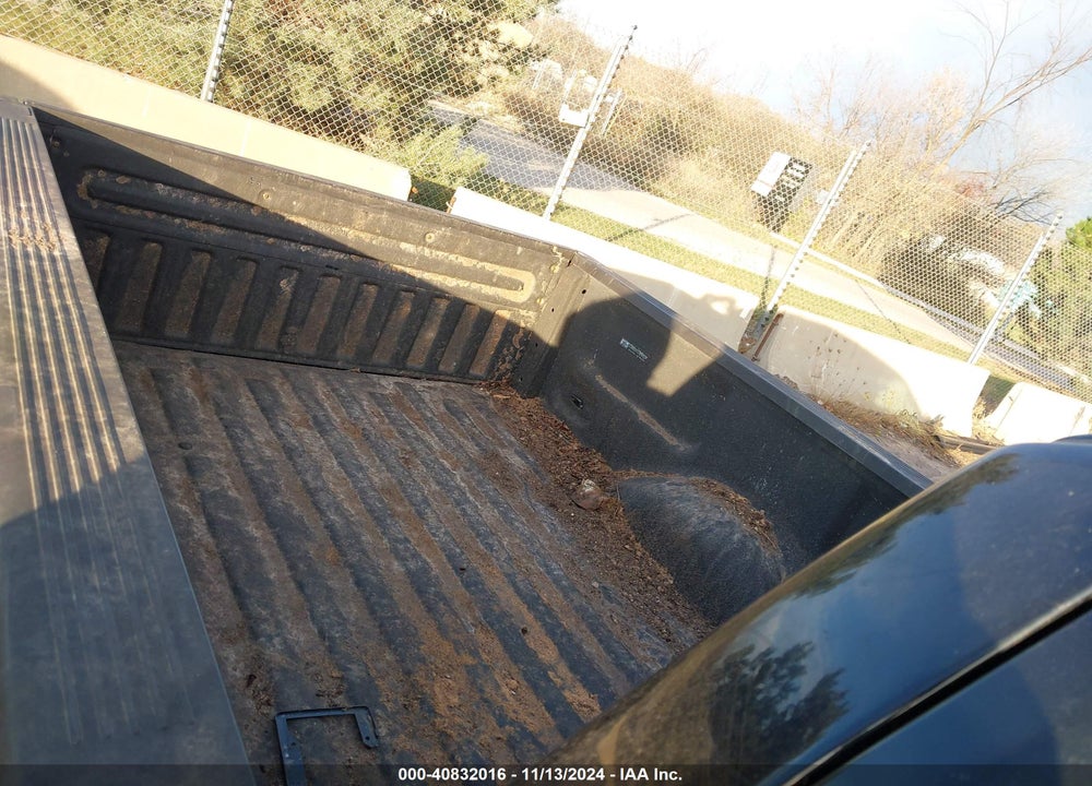 2006 FORD F-150 STX/XL/XLT VIN: 1FTRX14W46NA82592
