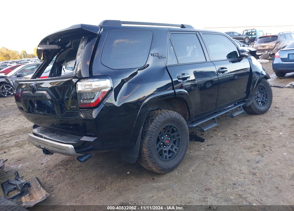 2022 TOYOTA 4RUNNER TRD OFF ROAD PREMIUM VIN: JTERU5JR6N6031405