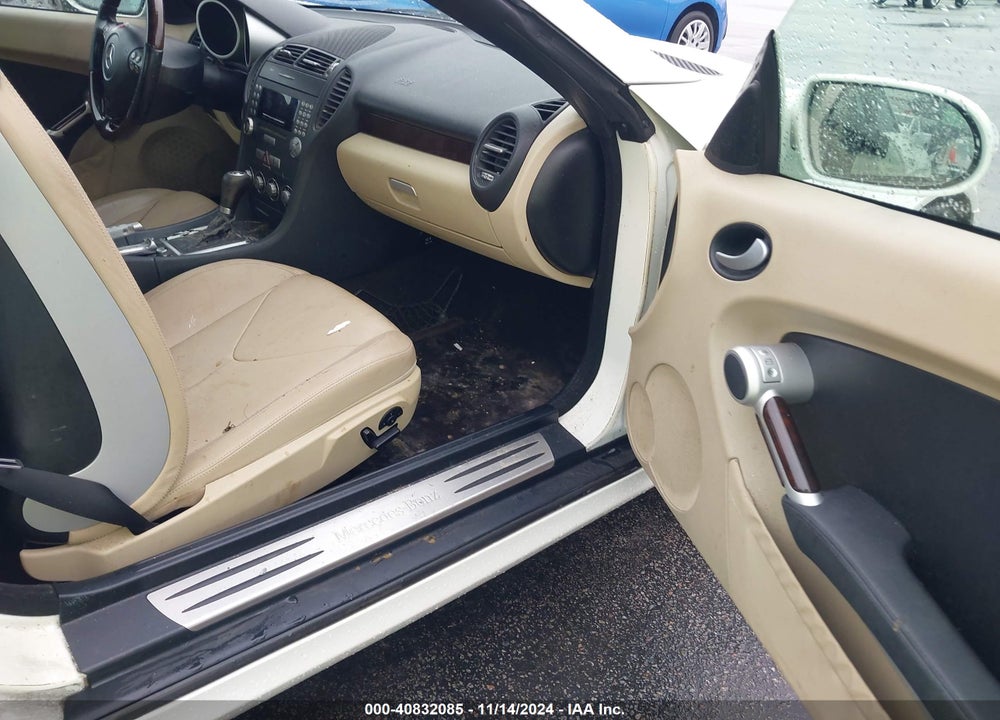 2007 MERCEDES-BENZ SLK 280 VIN: WDBWK54F77F156168