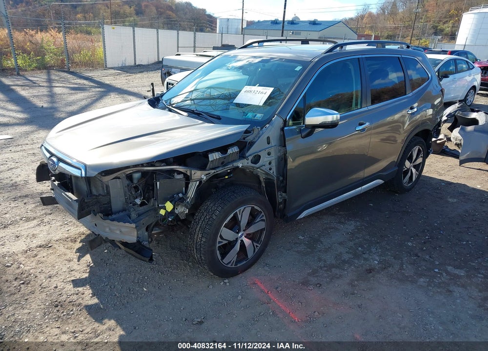 2019 SUBARU FORESTER TOURING VIN: JF2SKAWCXKH529388