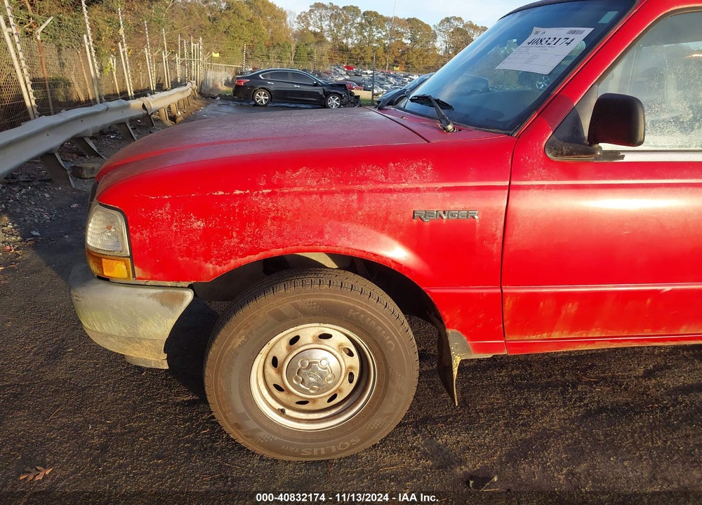 2000 FORD RANGER XL/XLT VIN: 1FTYR10C1YPA89802