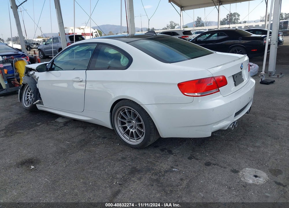 2008 BMW M3 VIN: WBSWD93598PY39229