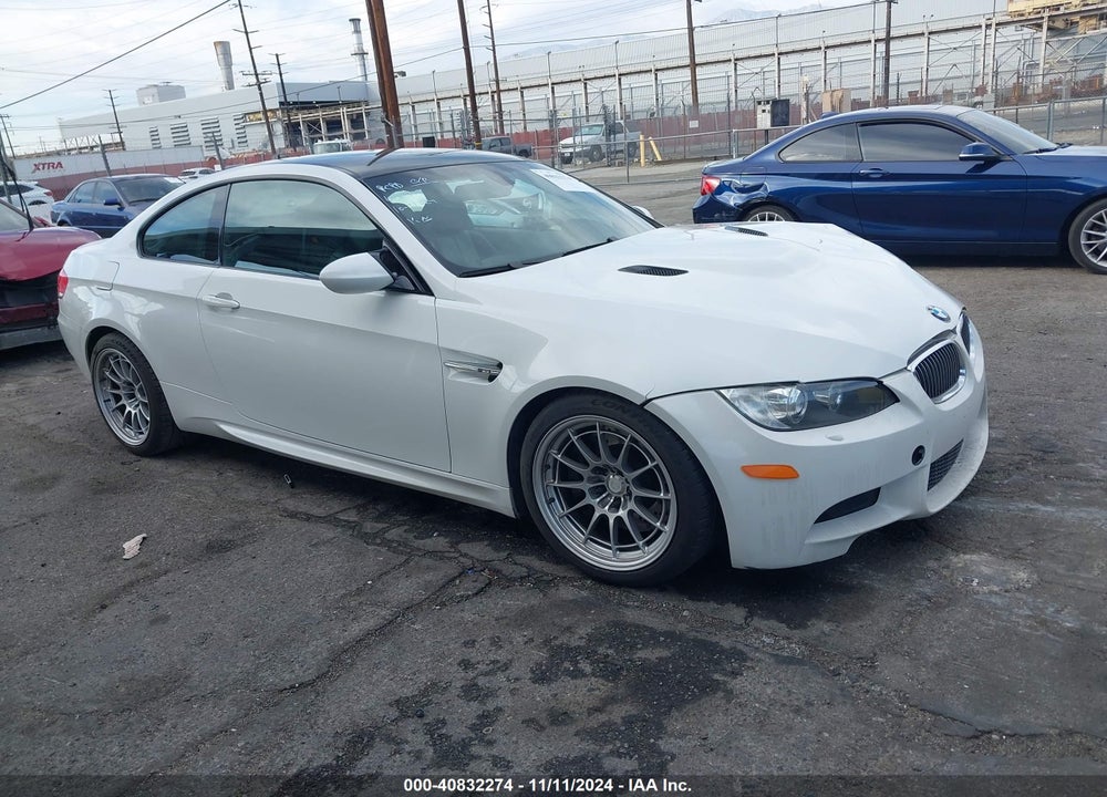 2008 BMW M3 VIN: WBSWD93598PY39229