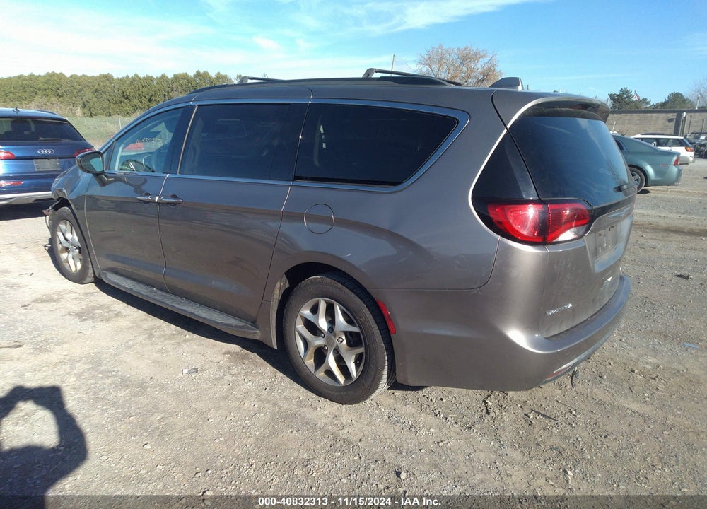 2017 CHRYSLER PACIFICA TOURING PLUS VIN: 2C4RC1BG2HR785251