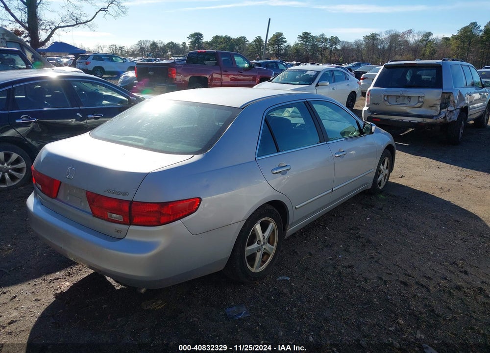 2005 HONDA ACCORD 2.4 EX VIN: 1HGCM55705A178868