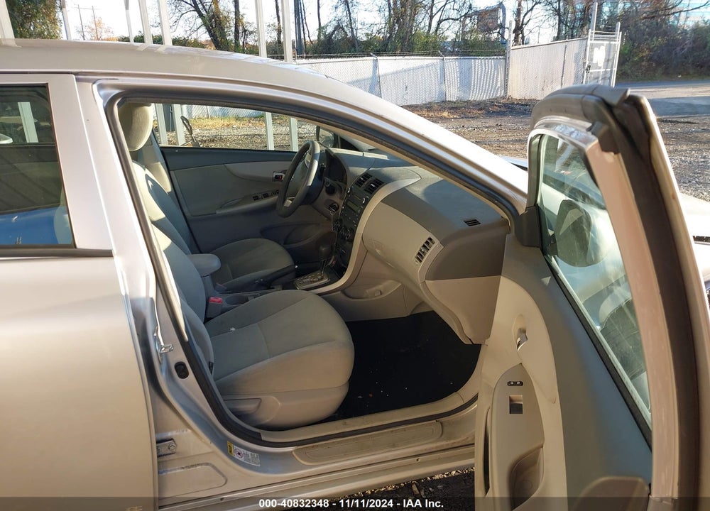 2010 TOYOTA COROLLA LE VIN: 1NXBU4EE7AZ364530