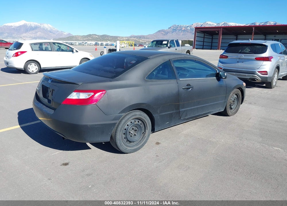 2008 HONDA CIVIC LX VIN: 2HGFG11628H520711