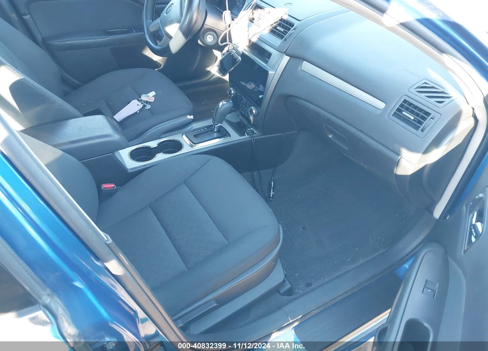 2011 FORD FUSION SE VIN: 3FAHP0HA7BR106126