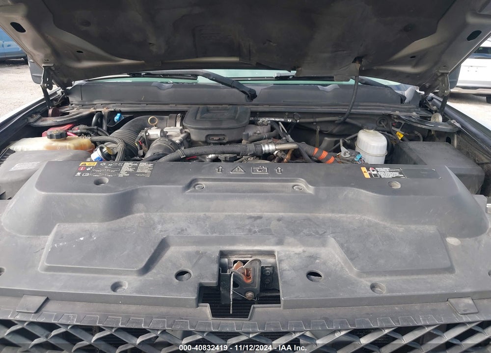 2013 CHEVROLET SILVERADO 2500HD LT VIN: 1GC2CXE80DZ334022