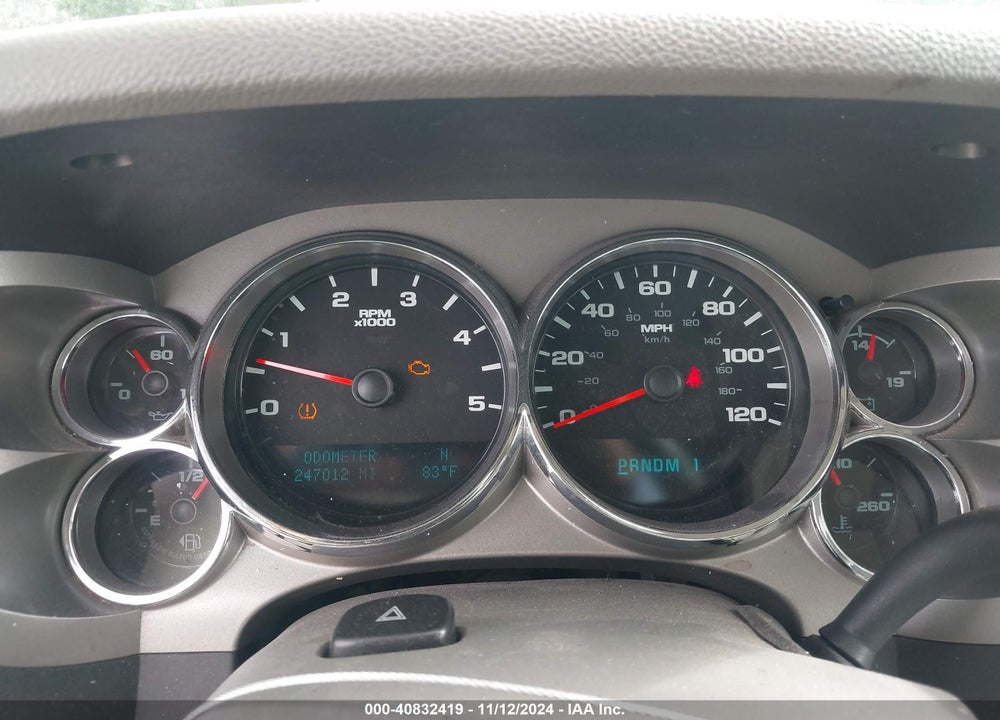 2013 CHEVROLET SILVERADO 2500HD LT VIN: 1GC2CXE80DZ334022