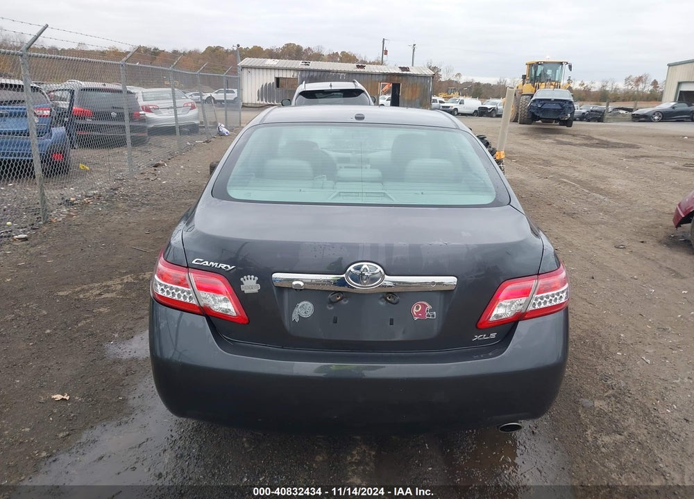 2010 TOYOTA CAMRY XLE VIN: 4T1BF3EK3AU116723