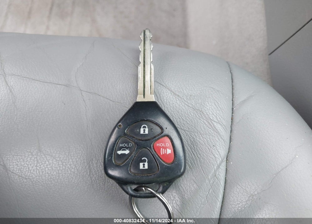 2010 TOYOTA CAMRY XLE VIN: 4T1BF3EK3AU116723