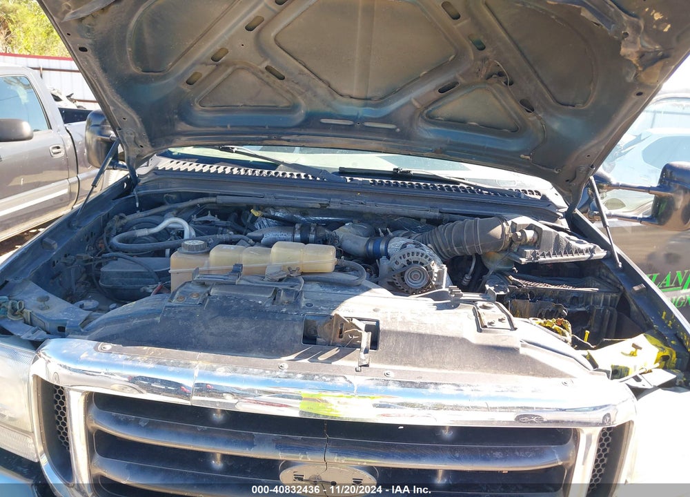 2002 FORD F-350 LARIAT/XL/XLT VIN: 1FTWW32F62EB41270