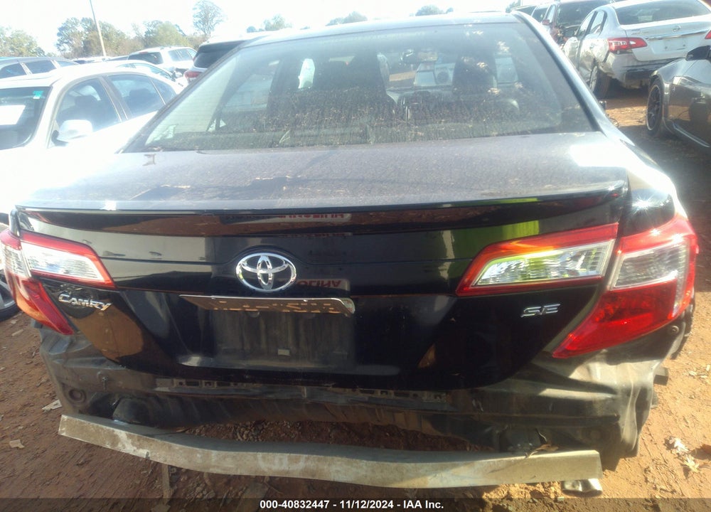 2013 TOYOTA CAMRY SE VIN: 4T1BF1FK8DU223533